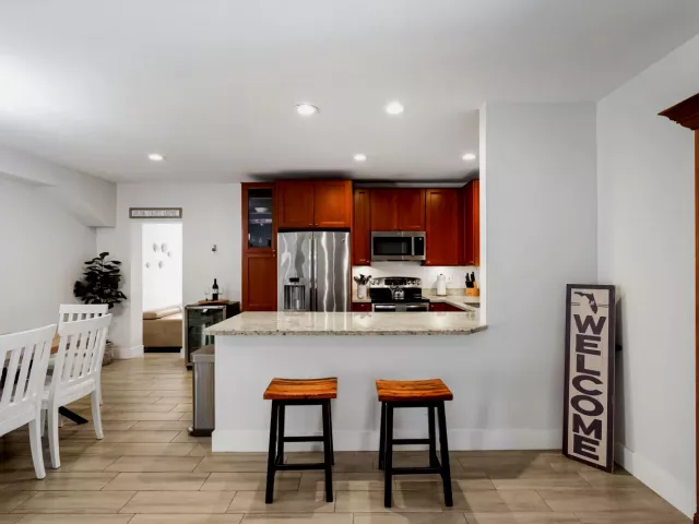3-bedroom home for rent in Wilton Manors - 401 NW 21ST Court - MondialRealty