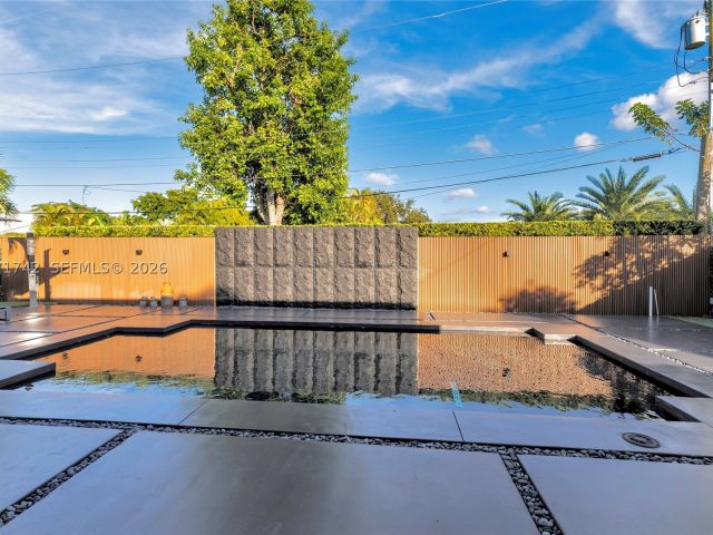 4-bedroom home for sale in North Miami - 11620 NE 20th Dr - MondialRealty