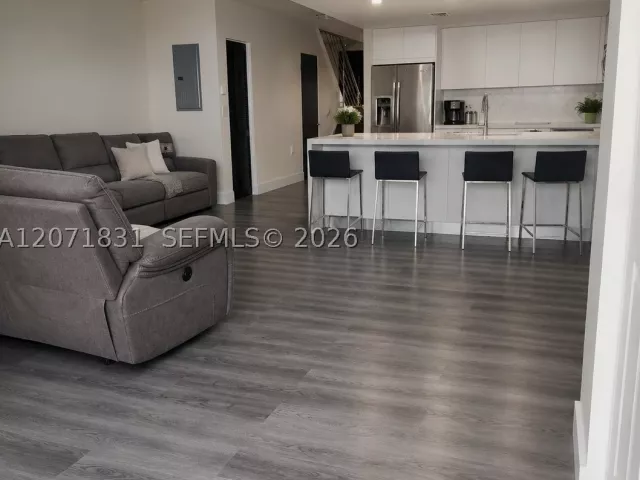 4-bedroom home for rent in North Miami Beach - 3600 NE 167th St 19 - MondialRealty