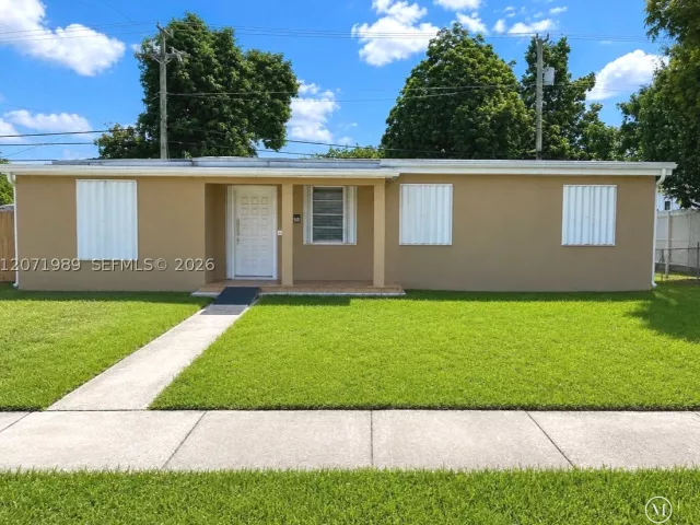 5-bedroom home for sale in Miami - 4151 SW 112th Ct - MondialRealty