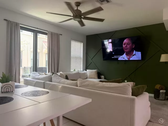 3-bedroom home for rent in Pompano Beach - 1091 NW 33RD Street - MondialRealty