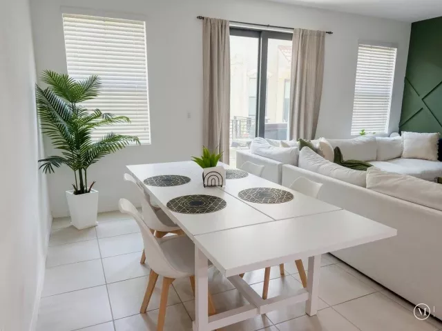 3-bedroom home for rent in Pompano Beach - 1091 NW 33RD Street - MondialRealty