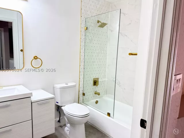 4-bedroom home for rent in Doral - 7333 NW 113th Ct 7333 - MondialRealty