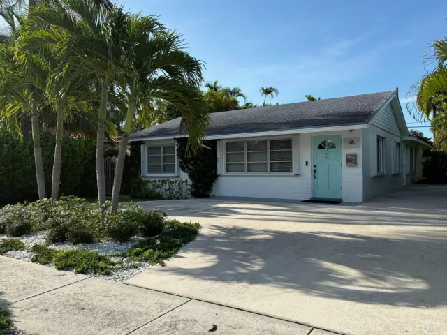 4-bedroom home for sale in West Palm Beach - 368 Plymouth Road - MondialRealty
