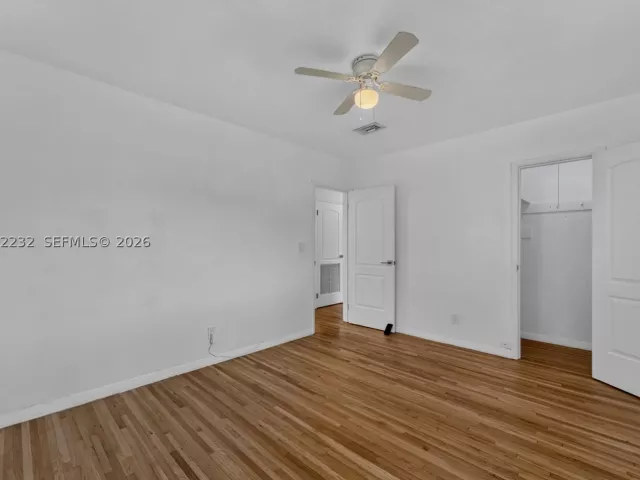 3-bedroom home for rent in North Miami - 12140 NE Miami Ct - MondialRealty