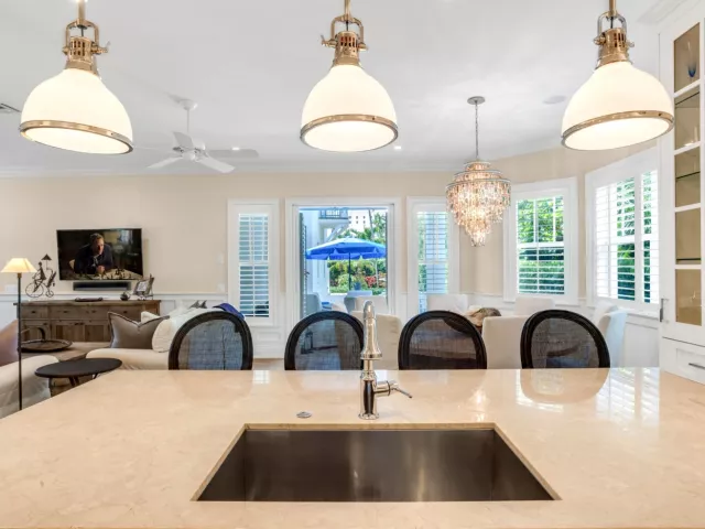 4-bedroom home for sale in Delray Beach - 110 SEA Lane - MondialRealty