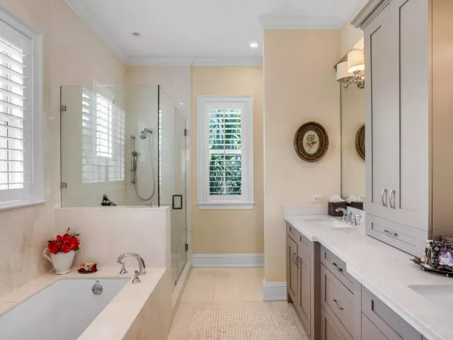 4-bedroom home for sale in Delray Beach - 110 SEA Lane - MondialRealty