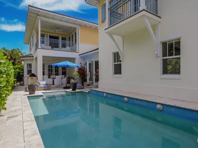 4-bedroom home for sale in Delray Beach - 110 SEA Lane - MondialRealty