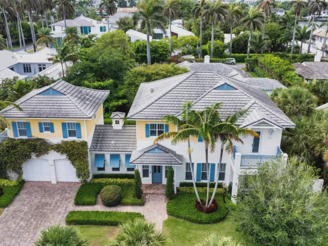 4-bedroom home for sale in Delray Beach - 110 SEA Lane - MondialRealty