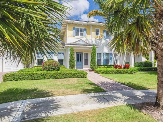 4-bedroom home for sale in Delray Beach - 110 SEA Lane - MondialRealty