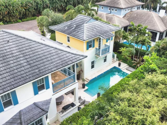 4-bedroom home for sale in Delray Beach - 110 SEA Lane - MondialRealty