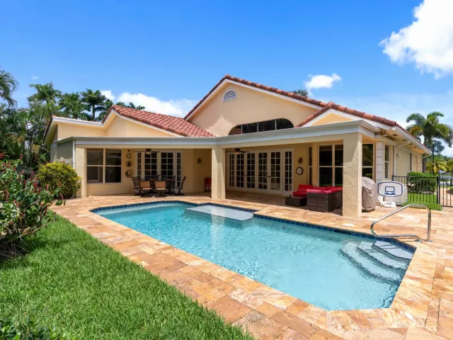 3-bedroom home for sale in Boca Raton - 7795 LA CORNICHE Circle - MondialRealty