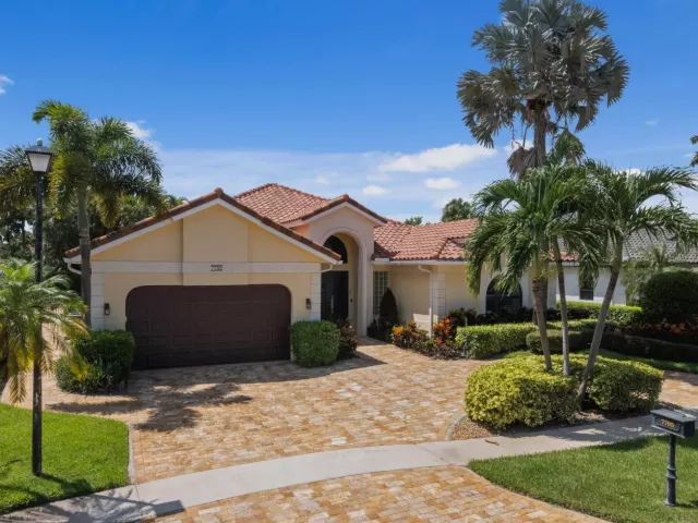 3-bedroom home for sale in Boca Raton - 7795 LA CORNICHE Circle - MondialRealty
