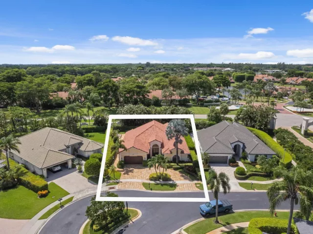 3-bedroom home for sale in Boca Raton - 7795 LA CORNICHE Circle - MondialRealty
