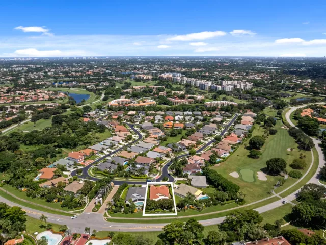 3-bedroom home for sale in Boca Raton - 7795 LA CORNICHE Circle - MondialRealty