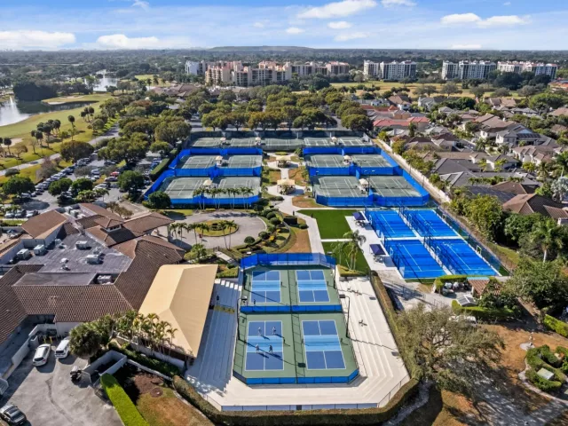 3-bedroom home for sale in Boca Raton - 7795 LA CORNICHE Circle - MondialRealty