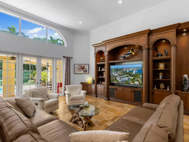 3-bedroom home for sale in Boca Raton - 7795 LA CORNICHE Circle - MondialRealty
