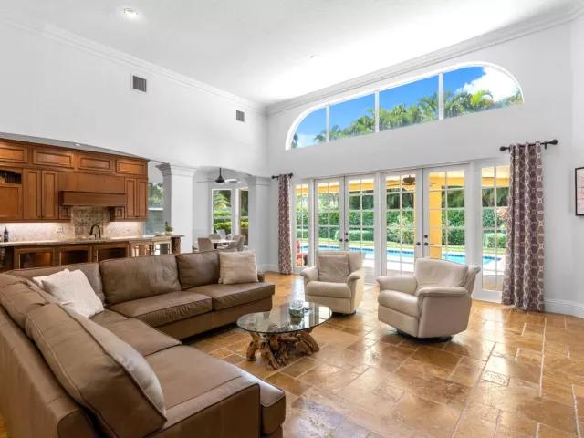 3-bedroom home for sale in Boca Raton - 7795 LA CORNICHE Circle - MondialRealty