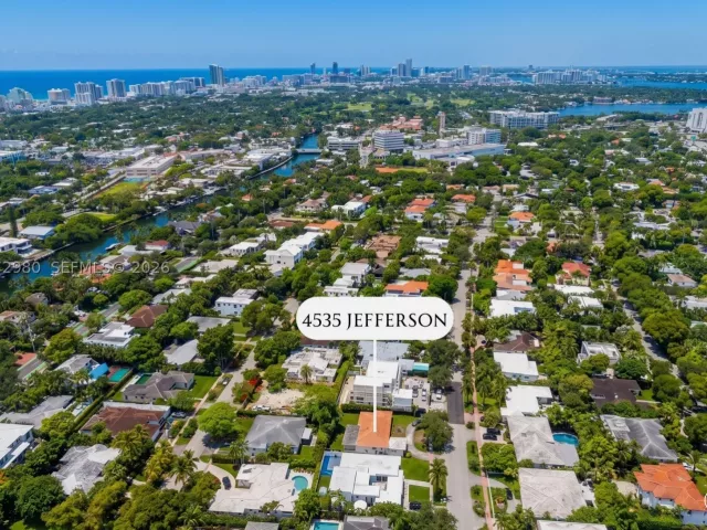 3-bedroom home for sale in Miami Beach - 4535 N Jefferson Ave - MondialRealty
