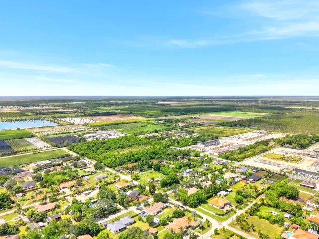 4-bedroom home for sale in Homestead - 18791 SW 356th St - MondialRealty