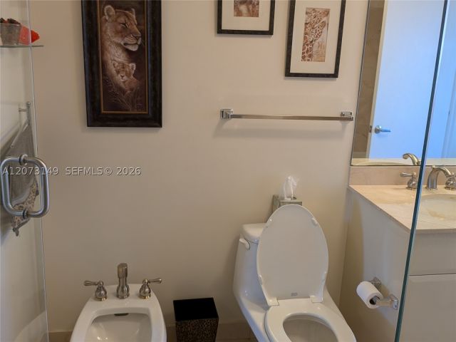 1-bedroom condo for rent in Miami Beach -  - MondialRealty