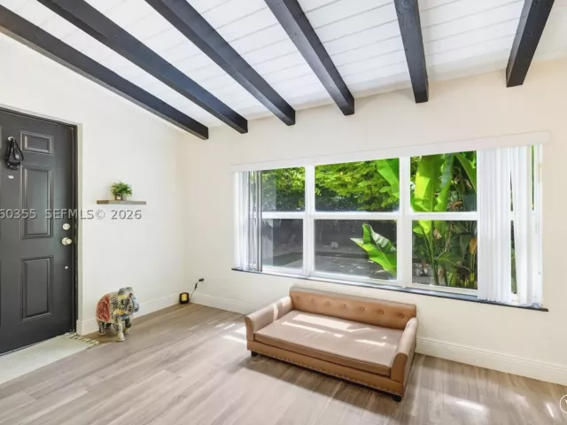 3-bedroom home for sale in Coral Gables - 815 Monterey St - MondialRealty