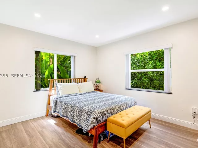 3-bedroom home for sale in Coral Gables - 815 Monterey St - MondialRealty