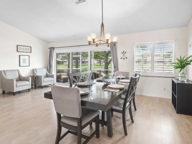 3-bedroom home for sale in Delray Beach - 5554 GRANDE PALM Circle - MondialRealty