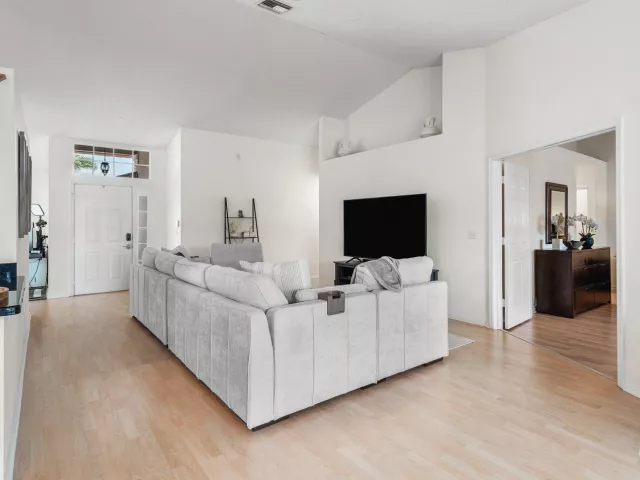 3-bedroom home for sale in Delray Beach - 5554 GRANDE PALM Circle - MondialRealty