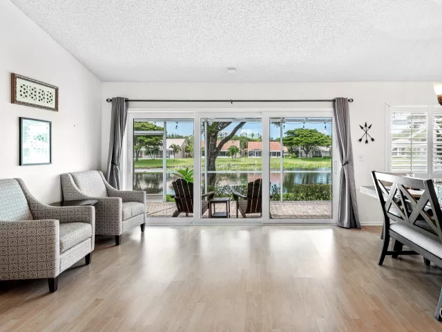 3-bedroom home for sale in Delray Beach - 5554 GRANDE PALM Circle - MondialRealty