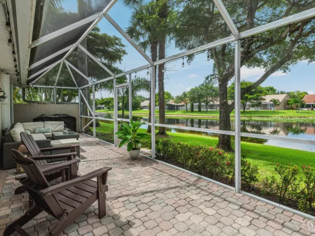3-bedroom home for sale in Delray Beach - 5554 GRANDE PALM Circle - MondialRealty