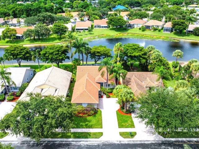 3-bedroom home for sale in Delray Beach - 5554 GRANDE PALM Circle - MondialRealty