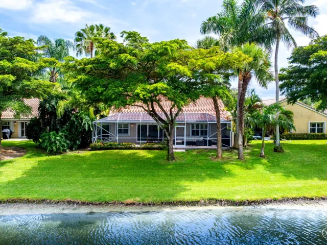 3-bedroom home for sale in Delray Beach - 5554 GRANDE PALM Circle - MondialRealty