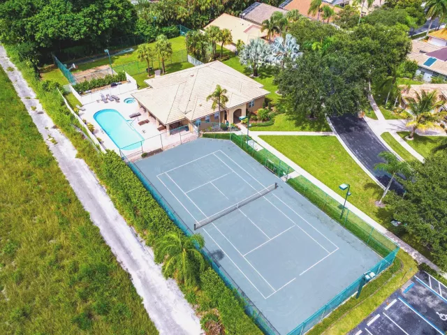 3-bedroom home for sale in Delray Beach - 5554 GRANDE PALM Circle - MondialRealty