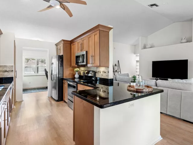 3-bedroom home for sale in Delray Beach - 5554 GRANDE PALM Circle - MondialRealty