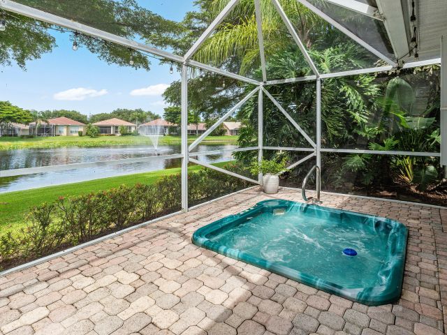 3-bedroom home for sale in Delray Beach - 5554 GRANDE PALM Circle - MondialRealty