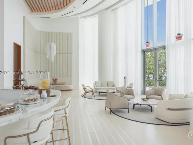 3-bedroom condo for rent in Miami - 175 SE 25th Rd 3504 - MondialRealty