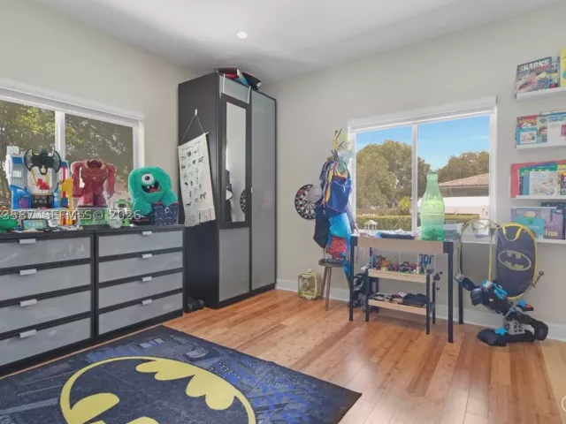 3-bedroom home for rent in Miami - 535 SW 39th Ave - MondialRealty
