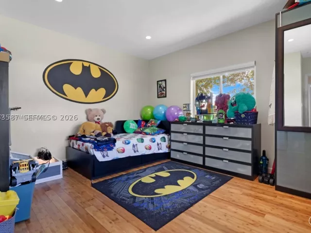 3-bedroom home for rent in Miami - 535 SW 39th Ave - MondialRealty