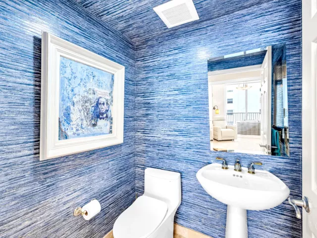 3-bedroom condo for rent in Fort Lauderdale - 100 S BIRCH Road 806B - MondialRealty