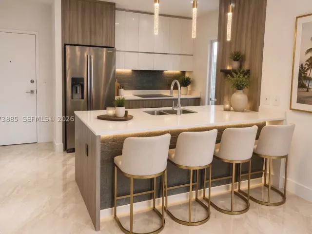 2-bedroom condo for rent in Miami - 600 NE 27th St 604 - MondialRealty