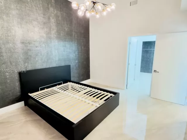 2-bedroom condo for rent in Miami - 600 NE 27th St 604 - MondialRealty
