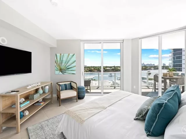 2-bedroom condo for sale in Fort Lauderdale - 401 N BIRCH Road 508 - MondialRealty