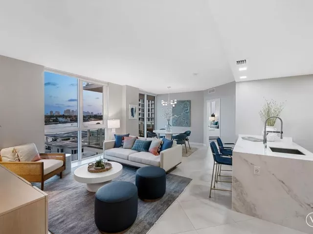 2-bedroom condo for sale in Fort Lauderdale - 401 N BIRCH Road 508 - MondialRealty