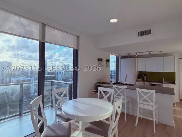 2-bedroom condo for rent in Miami - 501 NE 31st St 1808 - MondialRealty