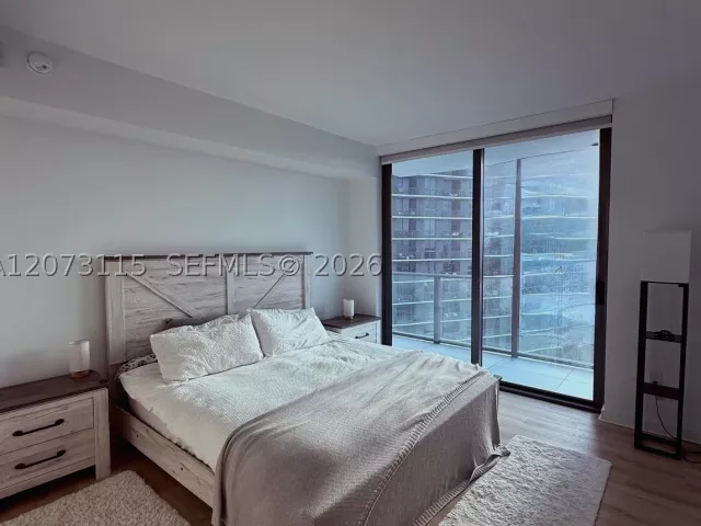 2-bedroom condo for rent in Miami - 501 NE 31st St 1808 - MondialRealty