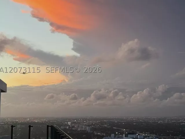 2-bedroom condo for rent in Miami - 501 NE 31st St 1808 - MondialRealty