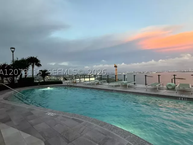 2-bedroom condo for rent in Miami - 501 NE 31st St 1808 - MondialRealty