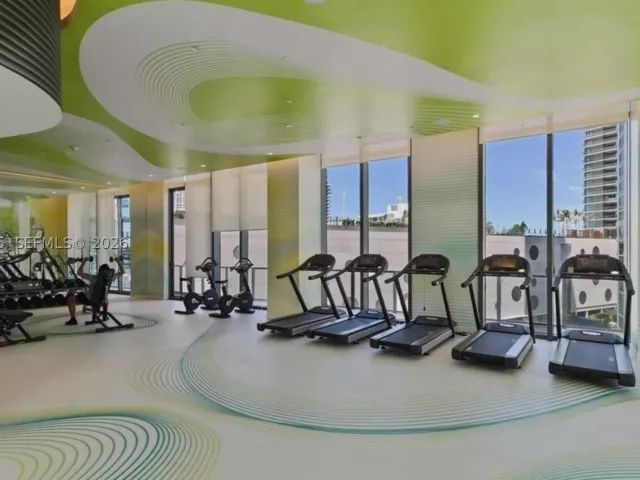 2-bedroom condo for rent in Miami - 501 NE 31st St 1808 - MondialRealty