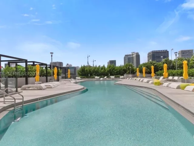 2-bedroom condo for rent in Miami - 501 NE 31st St 1808 - MondialRealty